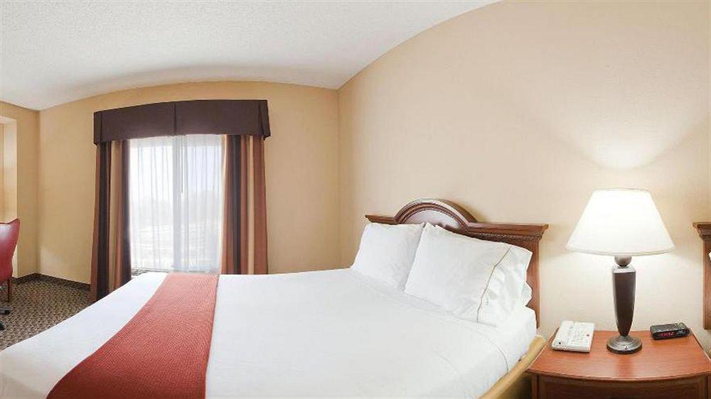 Holiday Inn Express Hotel & Suites Columbia-I-20 At Clemson Road By Ihg מראה חיצוני תמונה