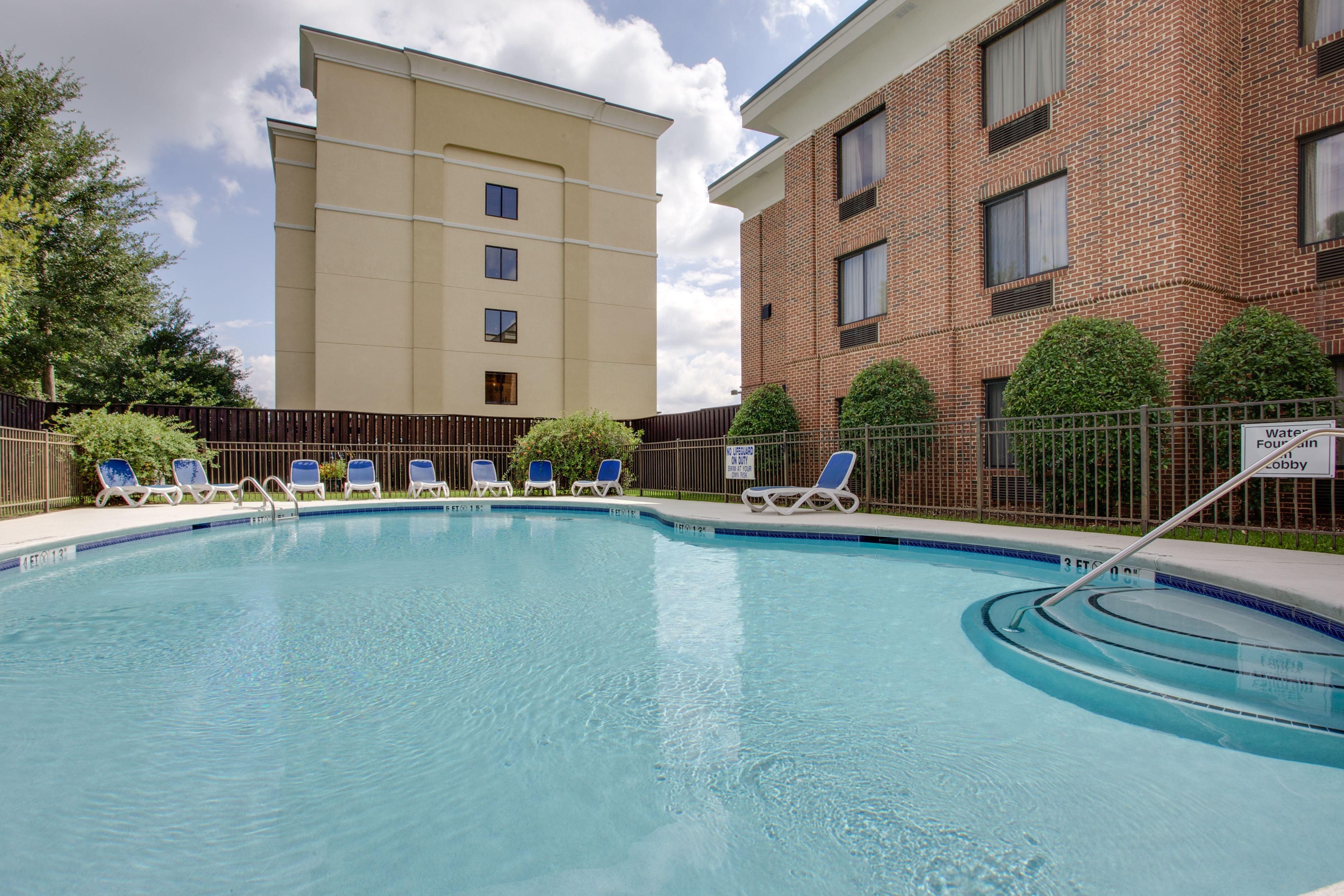 Holiday Inn Express Hotel & Suites Columbia-I-20 At Clemson Road By Ihg מראה חיצוני תמונה
