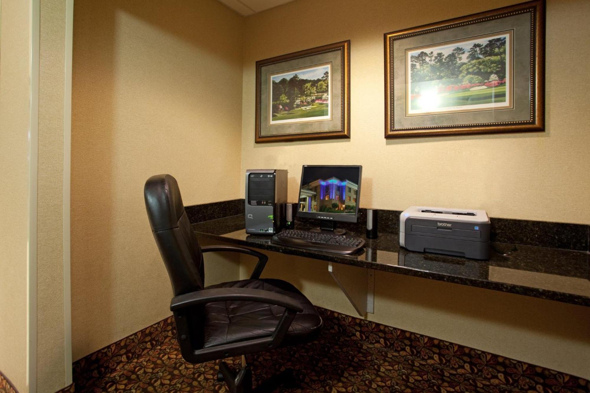 Holiday Inn Express Hotel & Suites Columbia-I-20 At Clemson Road By Ihg מראה חיצוני תמונה