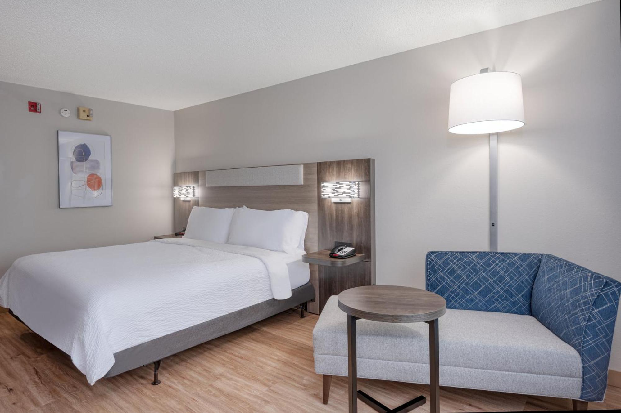 Holiday Inn Express Hotel & Suites Columbia-I-20 At Clemson Road By Ihg מראה חיצוני תמונה